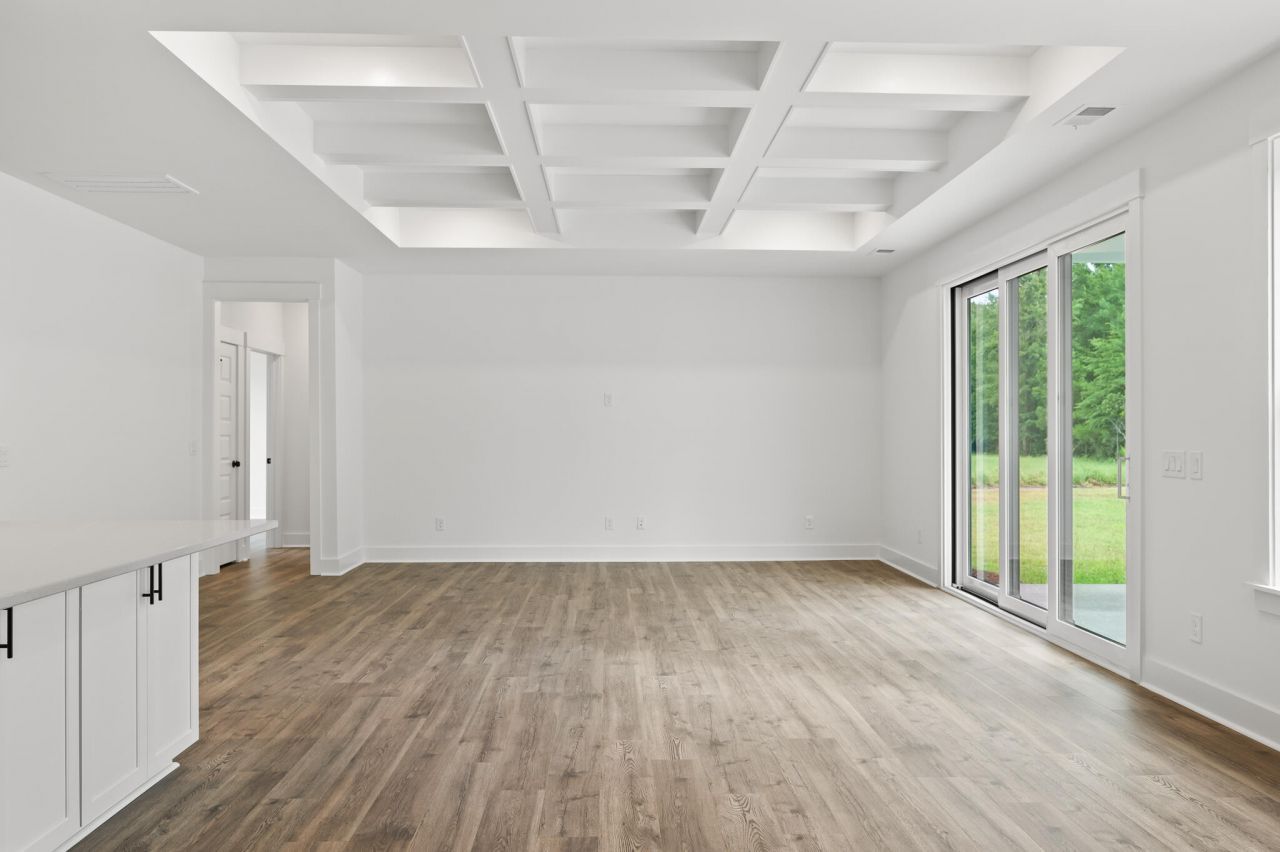 307 Papa Charlie Way Photo 7