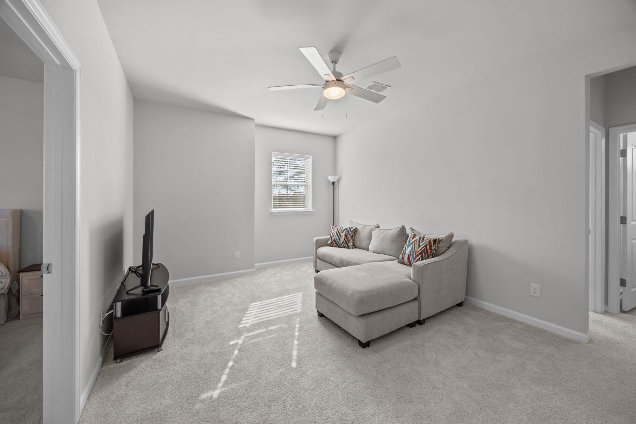 153 Winding Grove Lane Photo 20