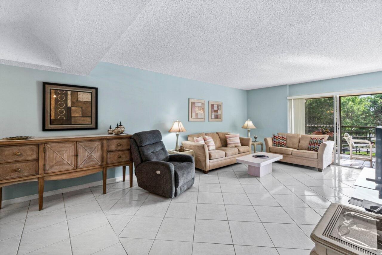 23345 Carolwood Lane, Unit 406, Boca Raton, FL 33428 Photo