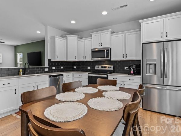 120 Slalom Street, Statesville, NC 28677