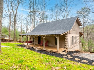 123 Martins Bluff, Blairsville, GA 30512
