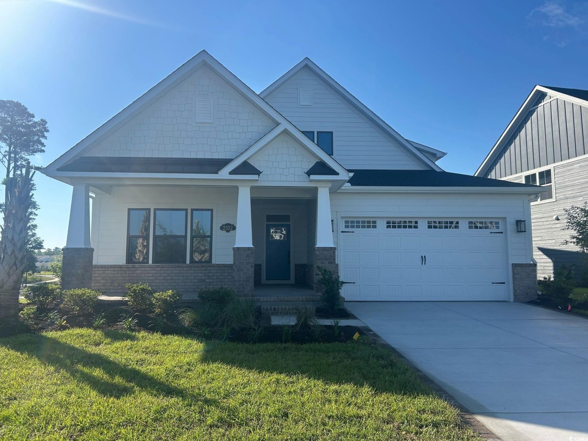 2352 Hazel Way Photo 1