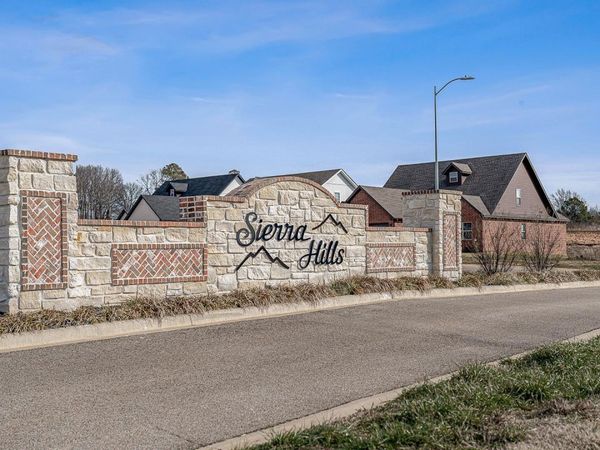 24 LOTS SIERRA HILLS SUBDVISION, Paragould, AR 72450