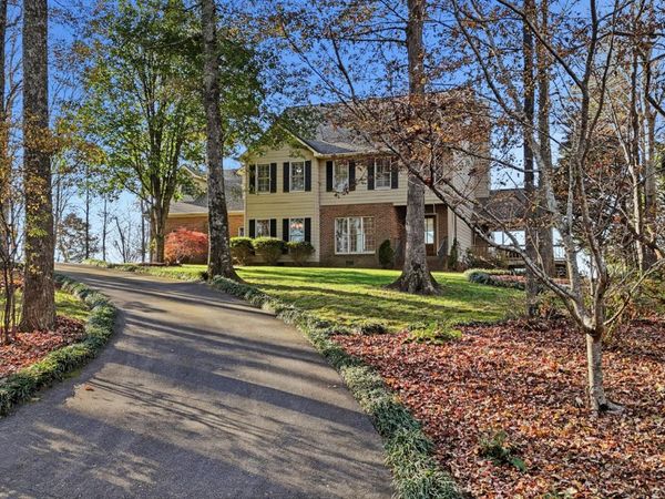 141 Brow Lake Road, Lookout Mountain, GA 30750
