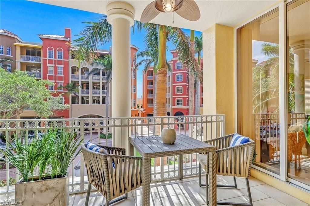 410 Bayfront Pl, Unit 2208, Naples, FL 34102 Photo
