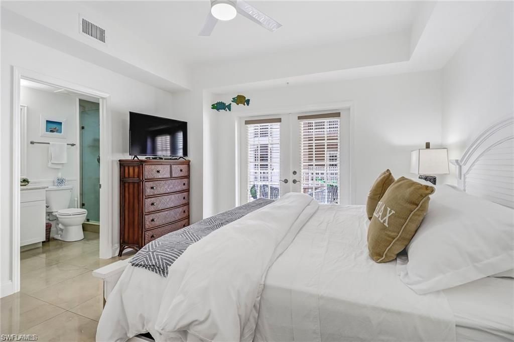 410 Bayfront Pl, Unit 2208, Naples, FL 34102 Photo
