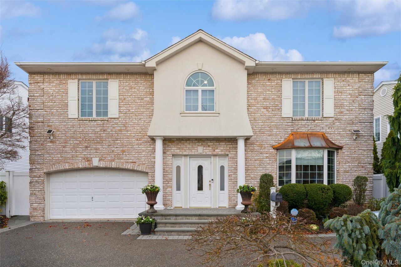 2631 Rachel Street, Bellmore, NY 11710 Main Photo