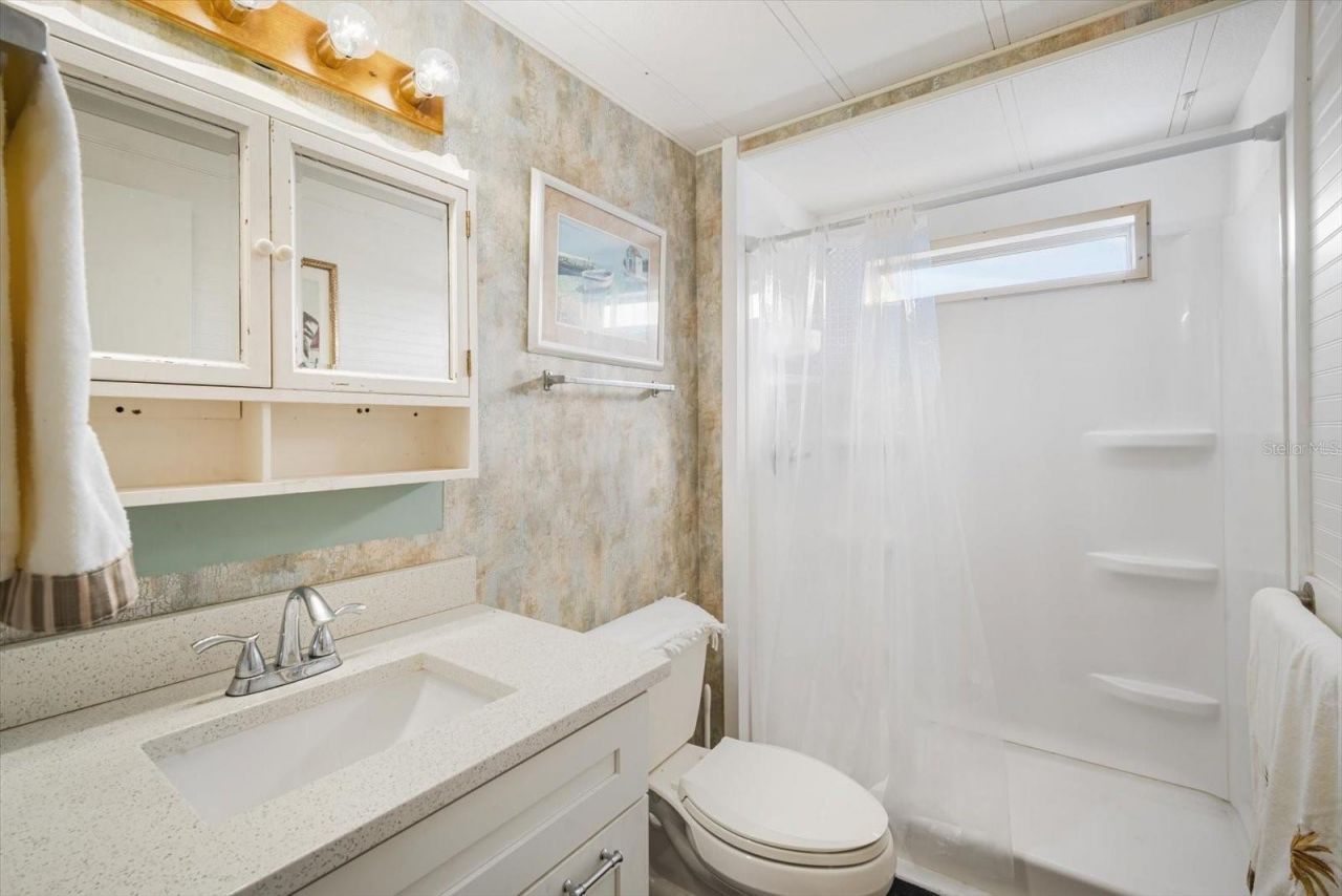 5619 Bayshore Road, Unit 417, Palmetto, FL 34221 Photo