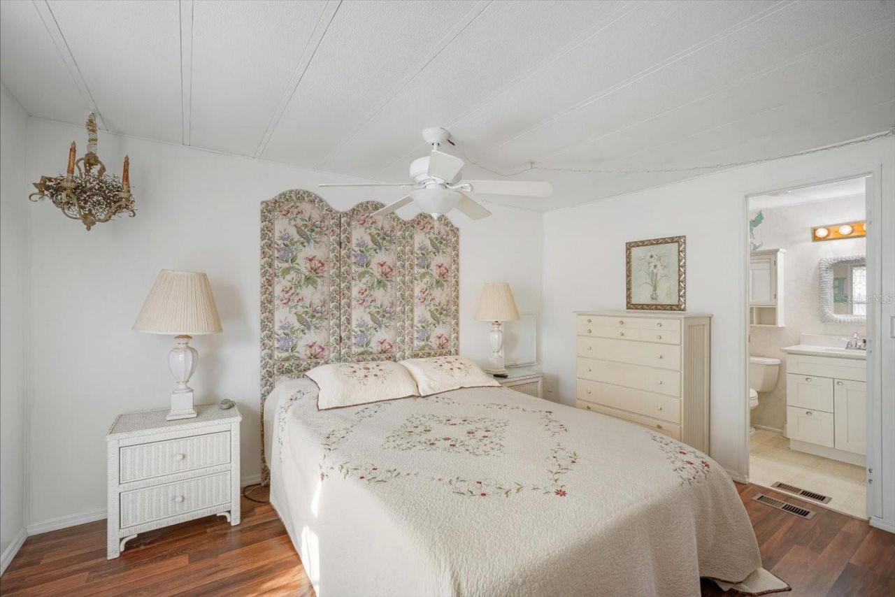 5619 Bayshore Road, Unit 417, Palmetto, FL 34221 Photo