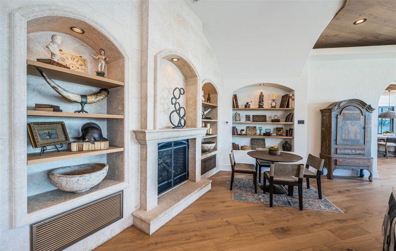 7800 9th Avenue S, Saint Petersburg, FL 33707 Photo