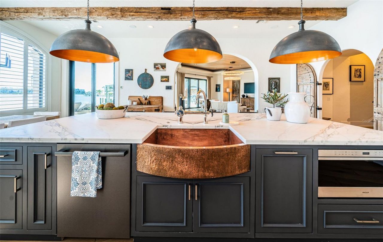 7800 9th Avenue S, Saint Petersburg, FL 33707 Photo