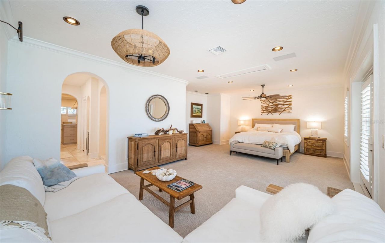 7800 9th Avenue S, Saint Petersburg, FL 33707 Photo