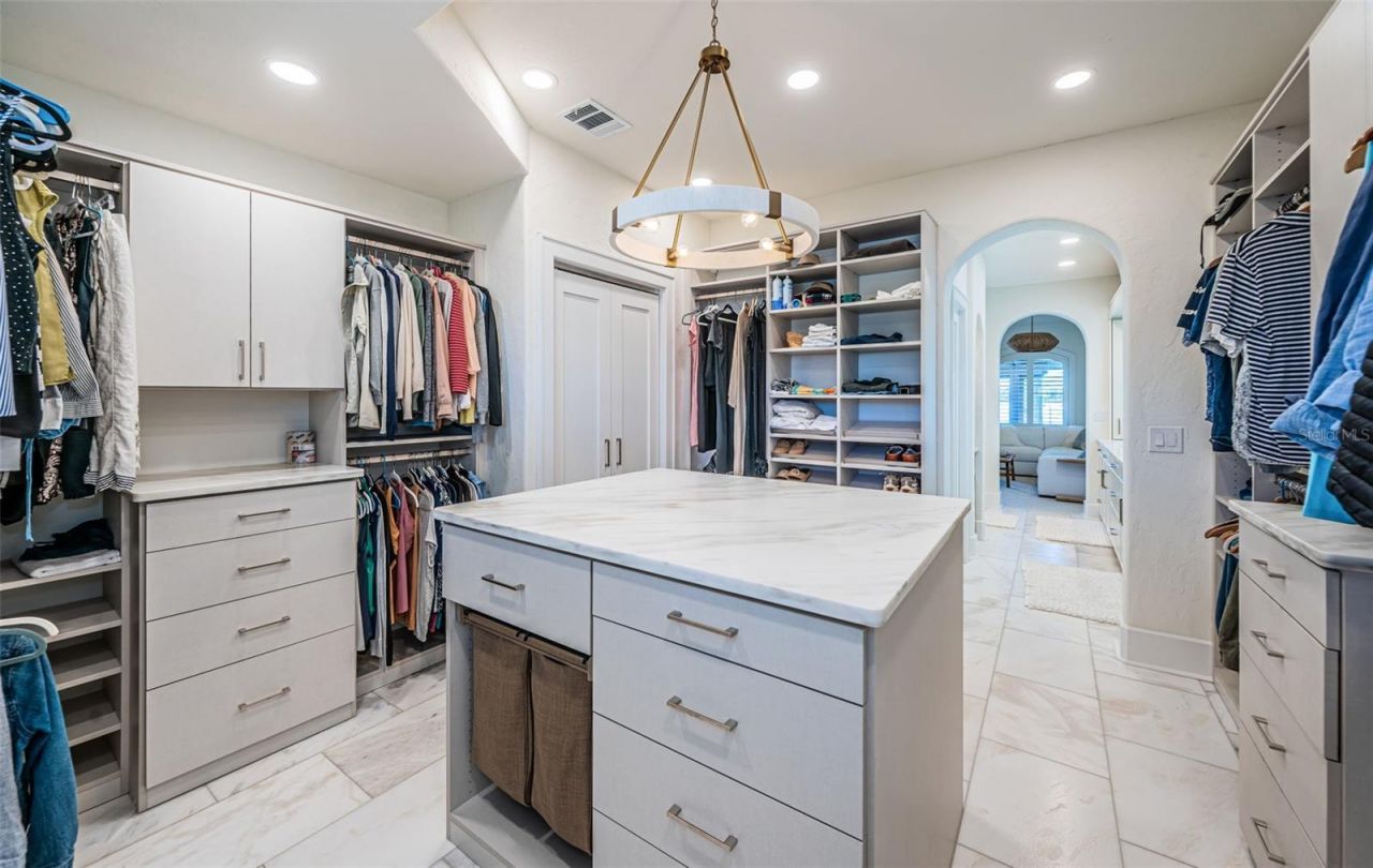 7800 9th Avenue S, Saint Petersburg, FL 33707 Photo