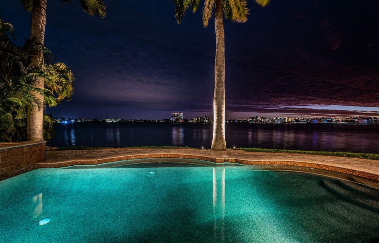 7800 9th Avenue S, Saint Petersburg, FL 33707 Photo