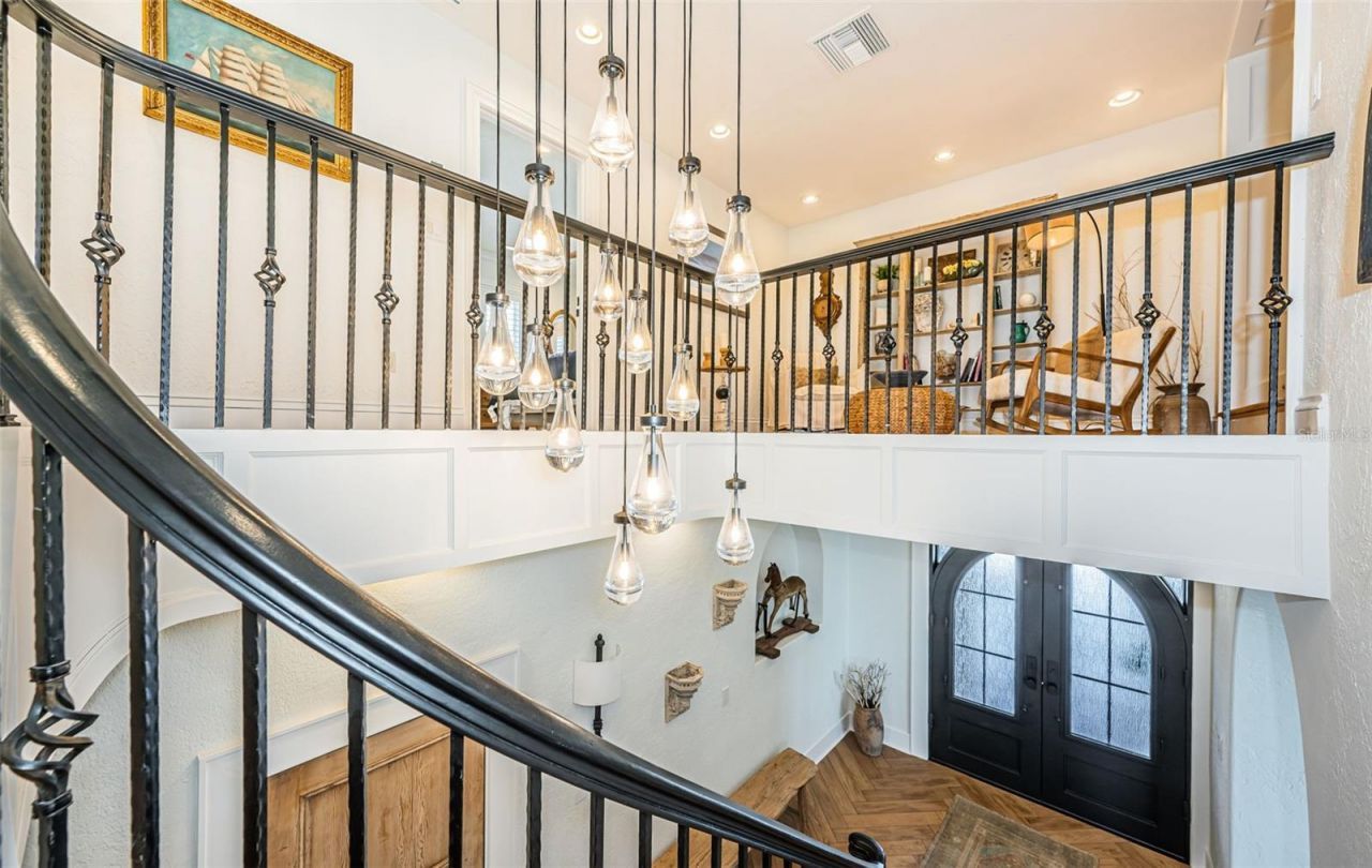 7800 9th Avenue S, Saint Petersburg, FL 33707 Photo