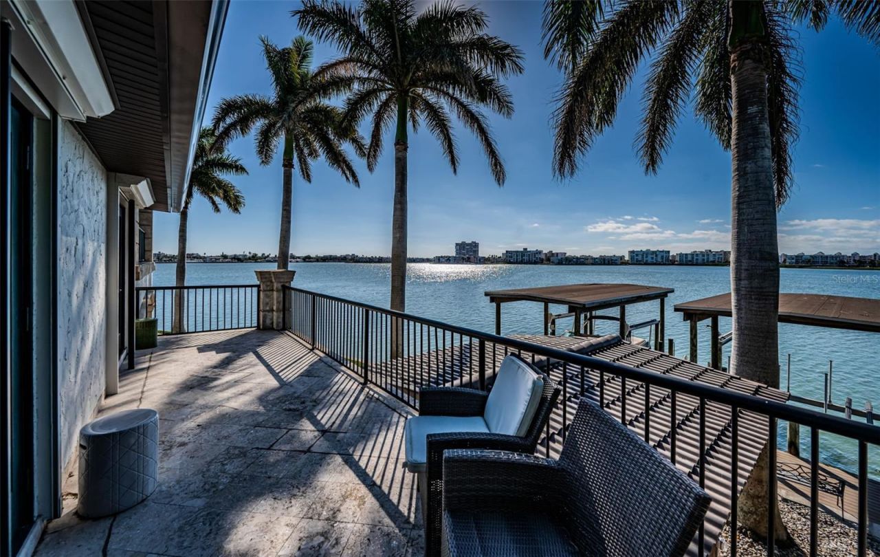 7800 9th Avenue S, Saint Petersburg, FL 33707 Photo