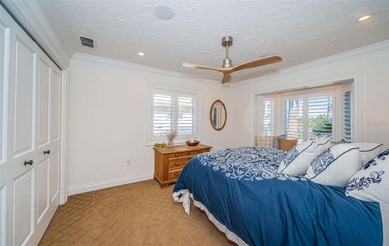 7800 9th Avenue S, Saint Petersburg, FL 33707 Photo