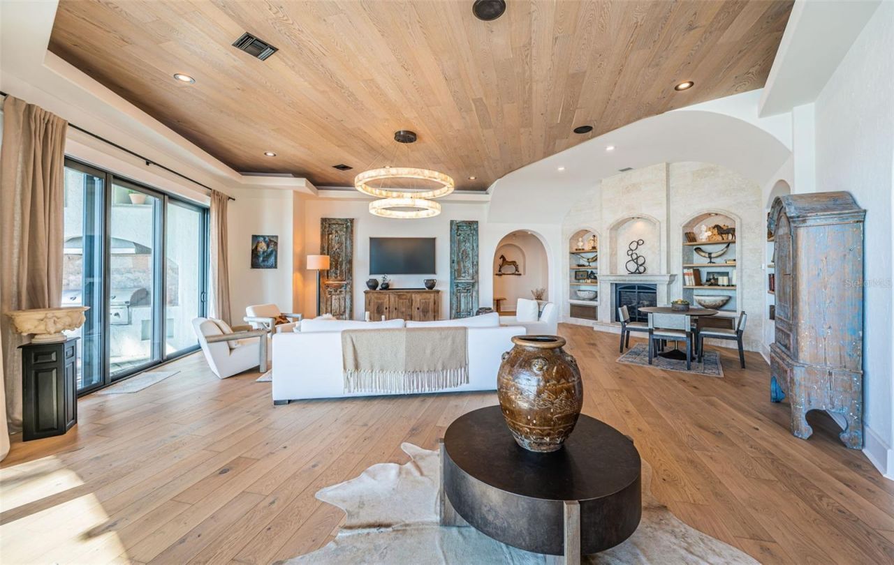 7800 9th Avenue S, Saint Petersburg, FL 33707 Photo