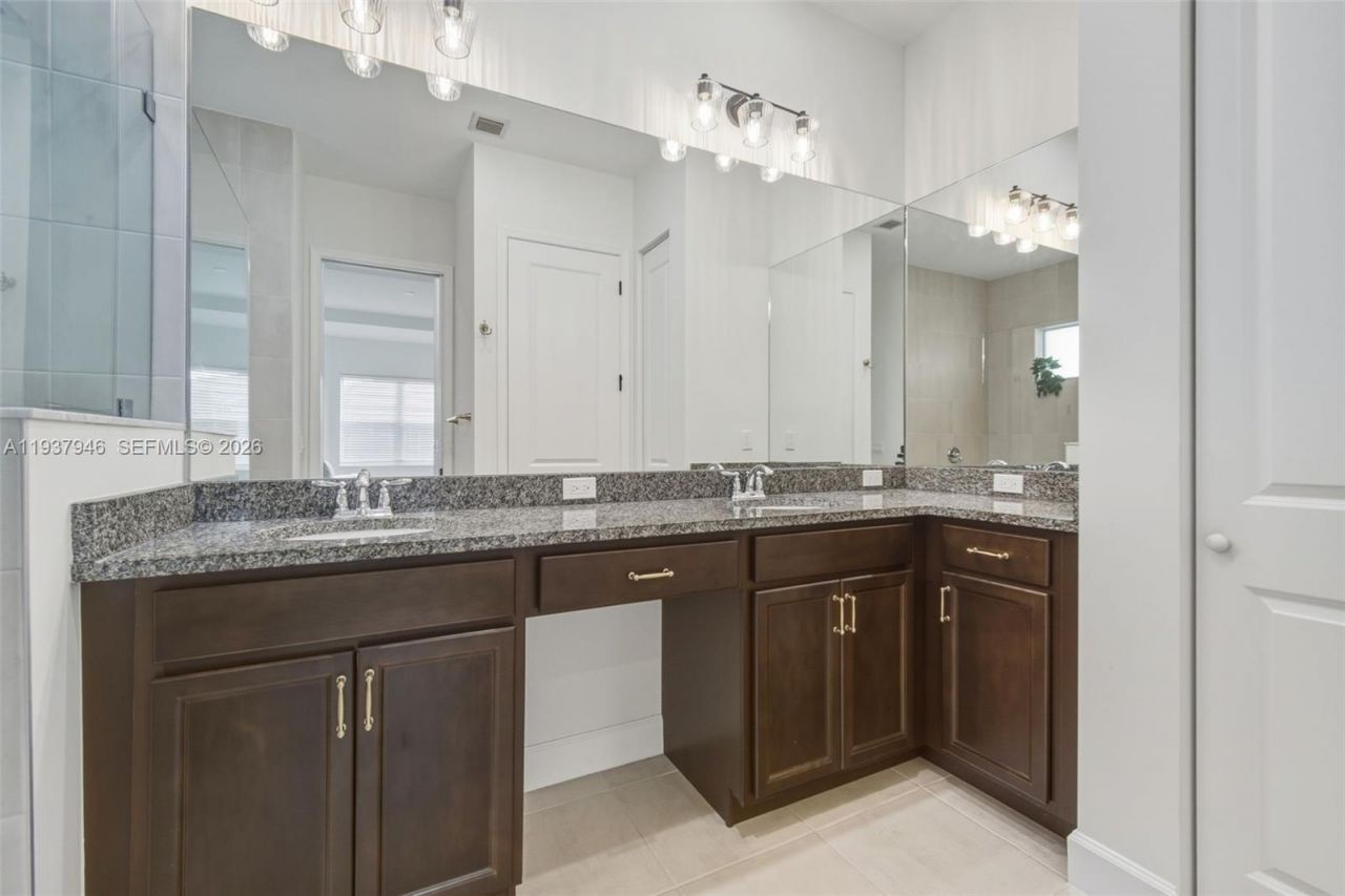 5413 Pecan Dr, Loxahatchee, FL 33470 Photo