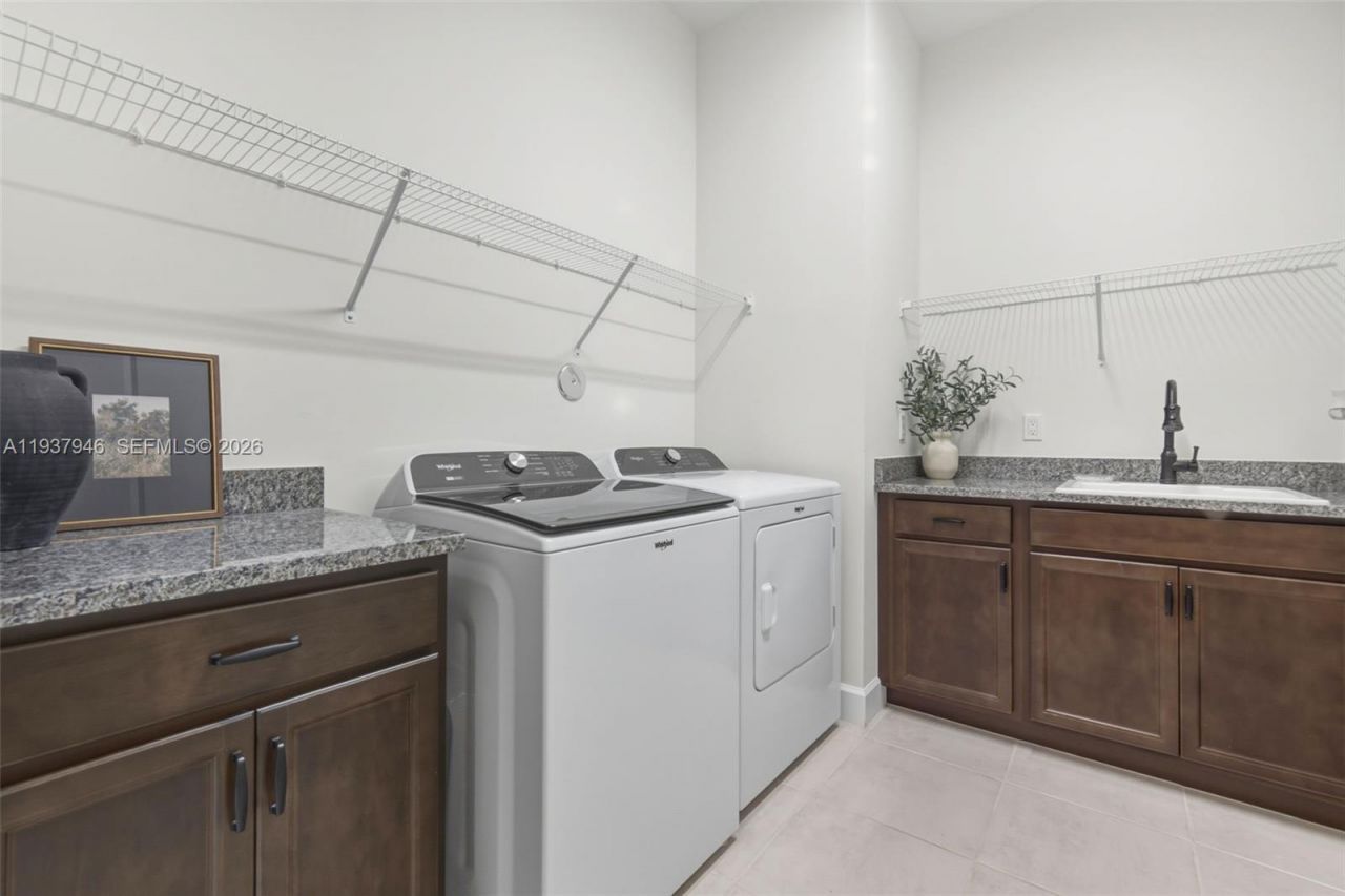 5413 Pecan Dr, Loxahatchee, FL 33470 Photo