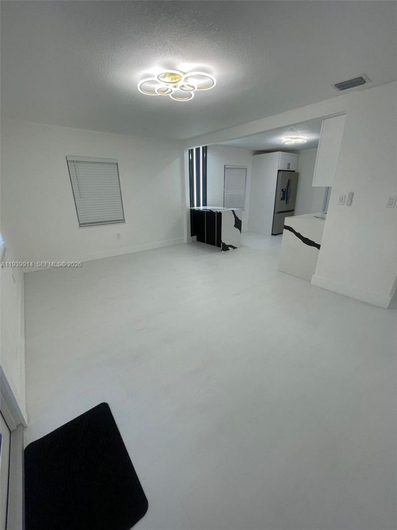 775 NW 142nd St, Miami, FL 33168 Photo