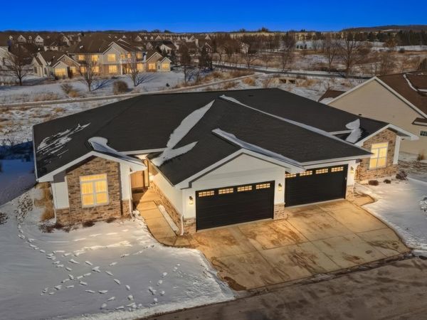 16 Prince Way, Fitchburg, WI 53711