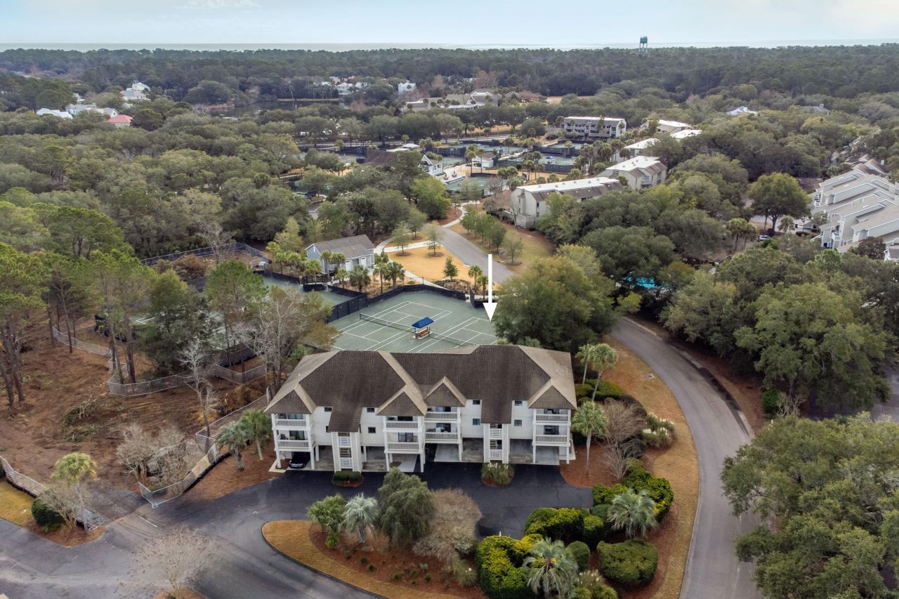 2064 Long Bend Drive Photo 34