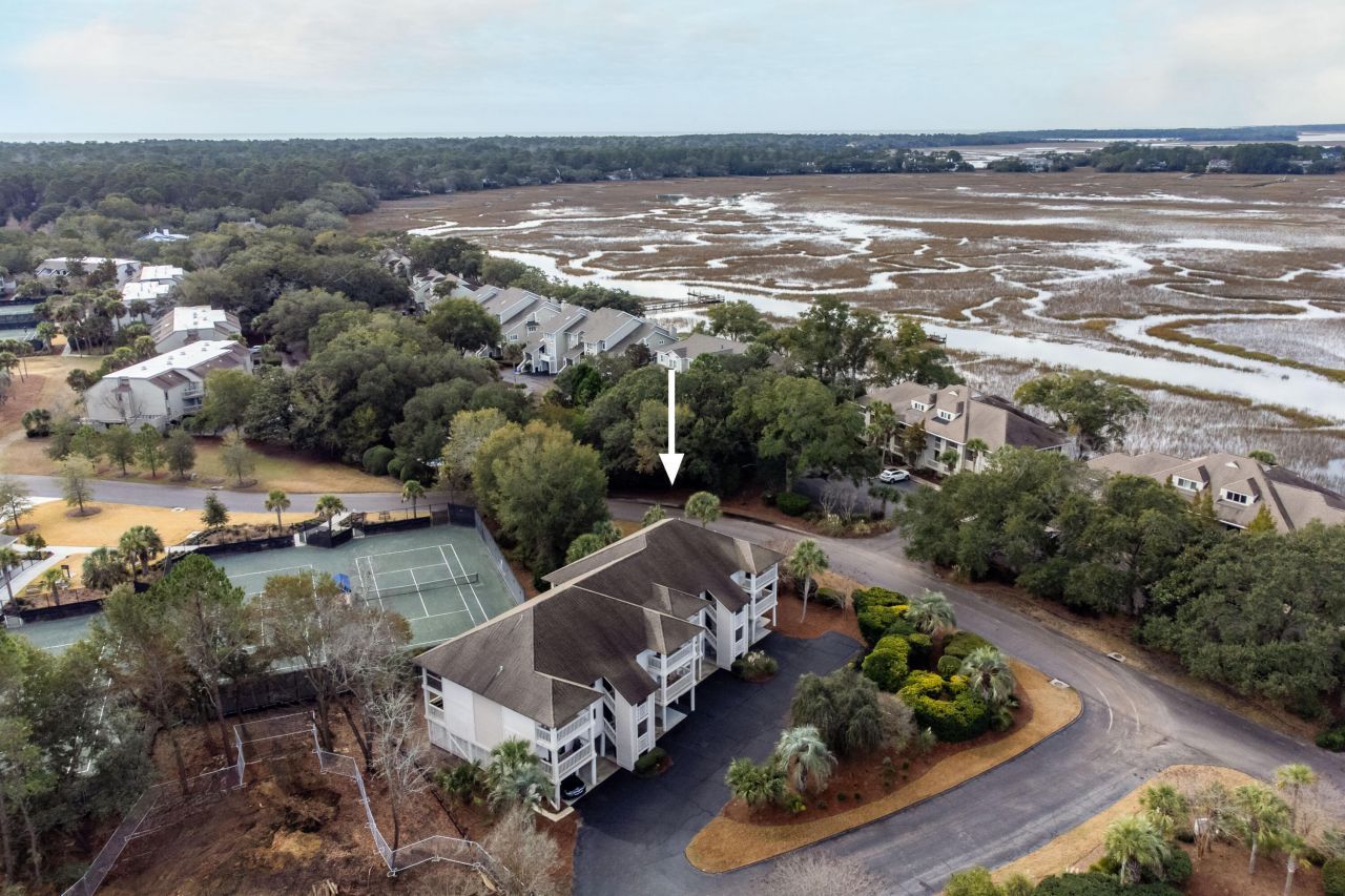 2064 Long Bend Drive Photo 36