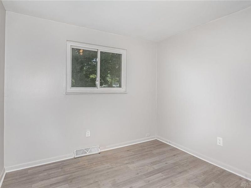 7725 Harrington Avenue, Dayton, OH 45415 Photo 16