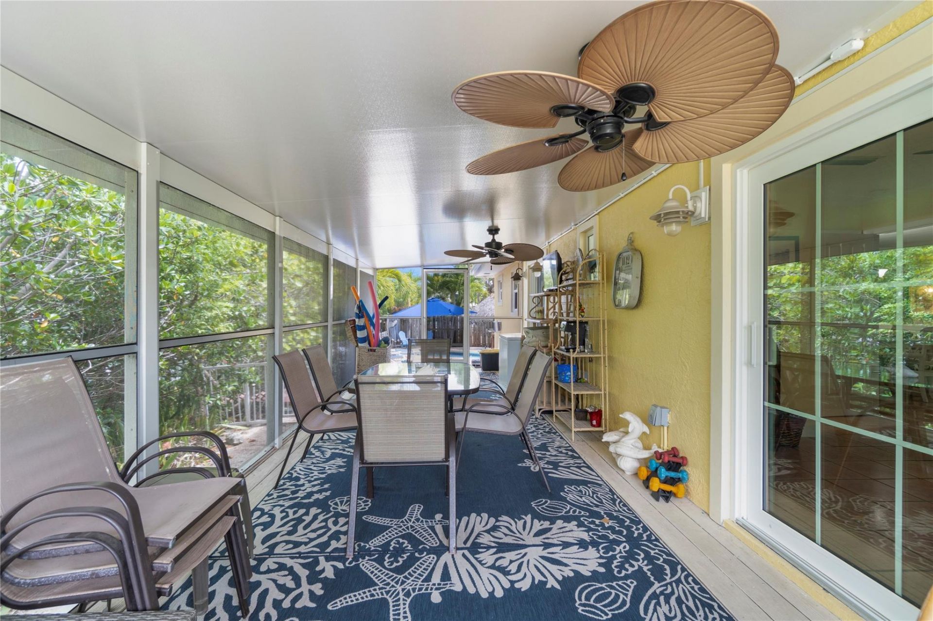 309 E Calzada De Bougainville, Marathon, FL 33050 Photo