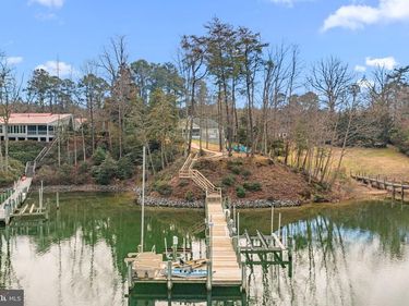 97 CURRELL COVE LANE, WHITE STONE, VA 22578