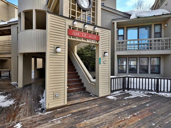 106 Fox Hollow Village, Unit C4, Mendon, VT 05701