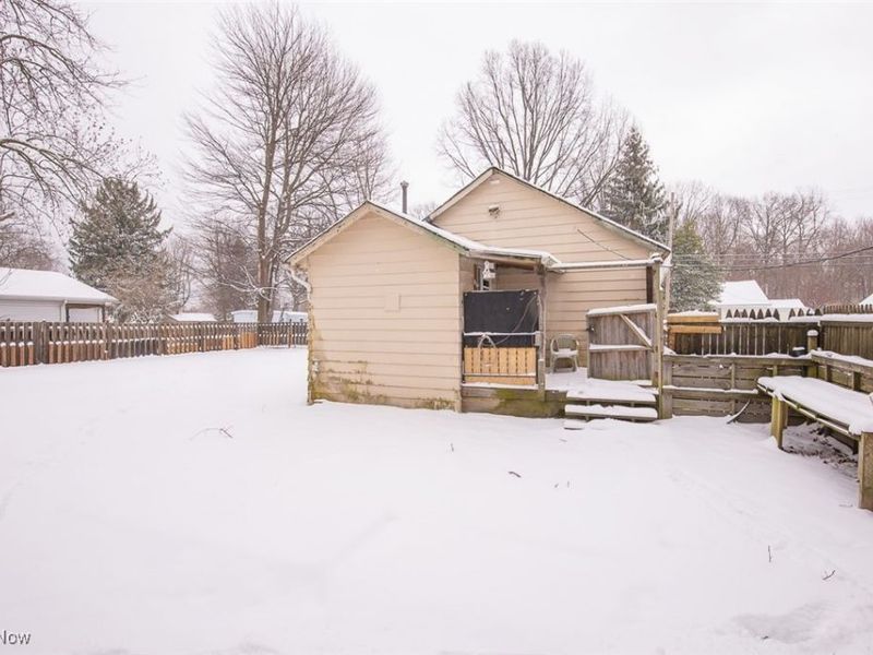 903 Oakwood Boulevard, Painesville, OH 44077 Photo 5