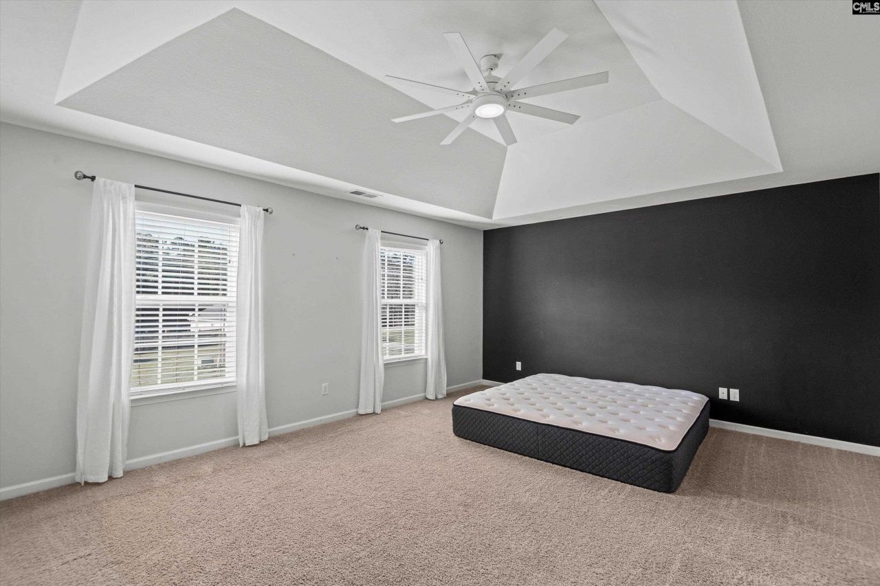 8 Genesis Lane Photo 19
