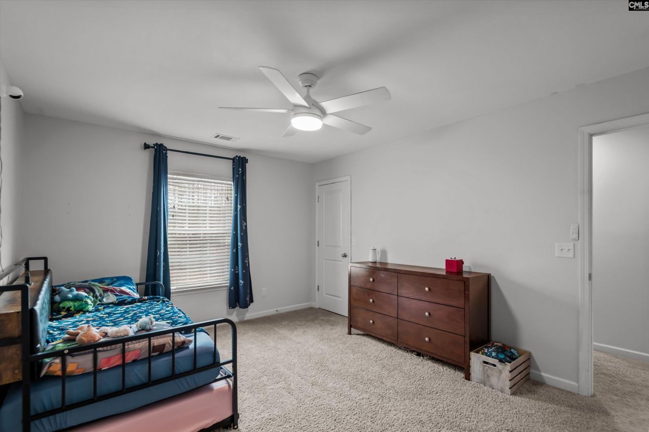 8 Genesis Lane Photo 23