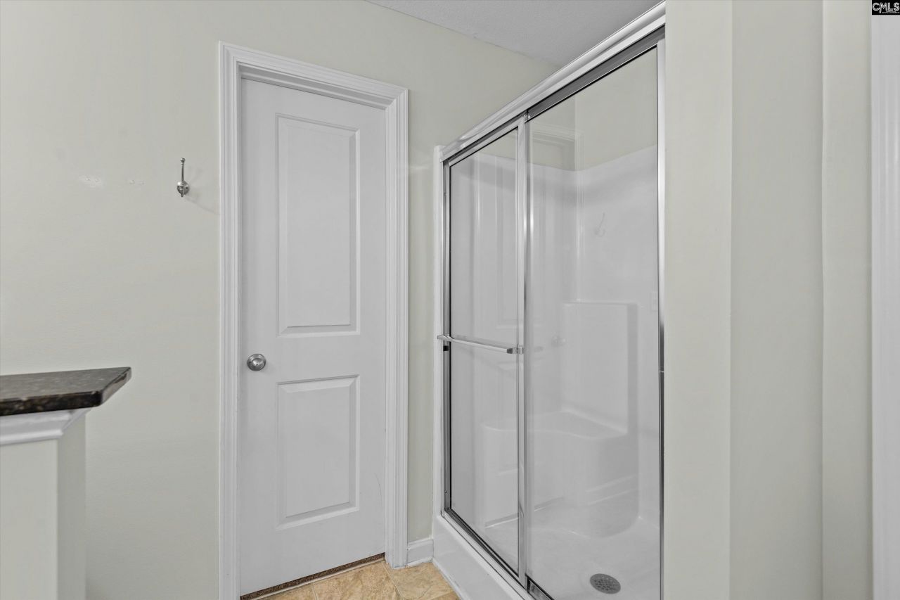 8 Genesis Lane Photo 23