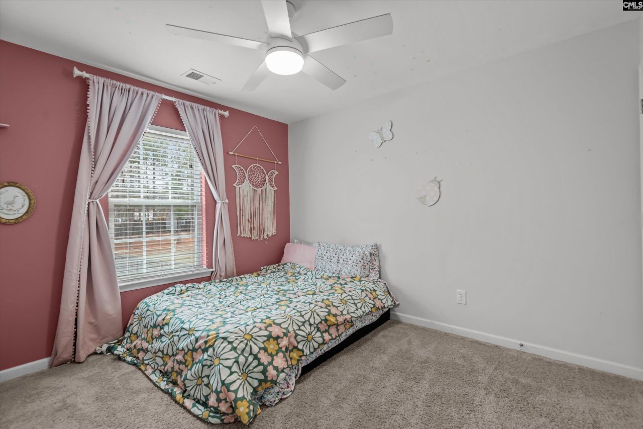 8 Genesis Lane Photo 24