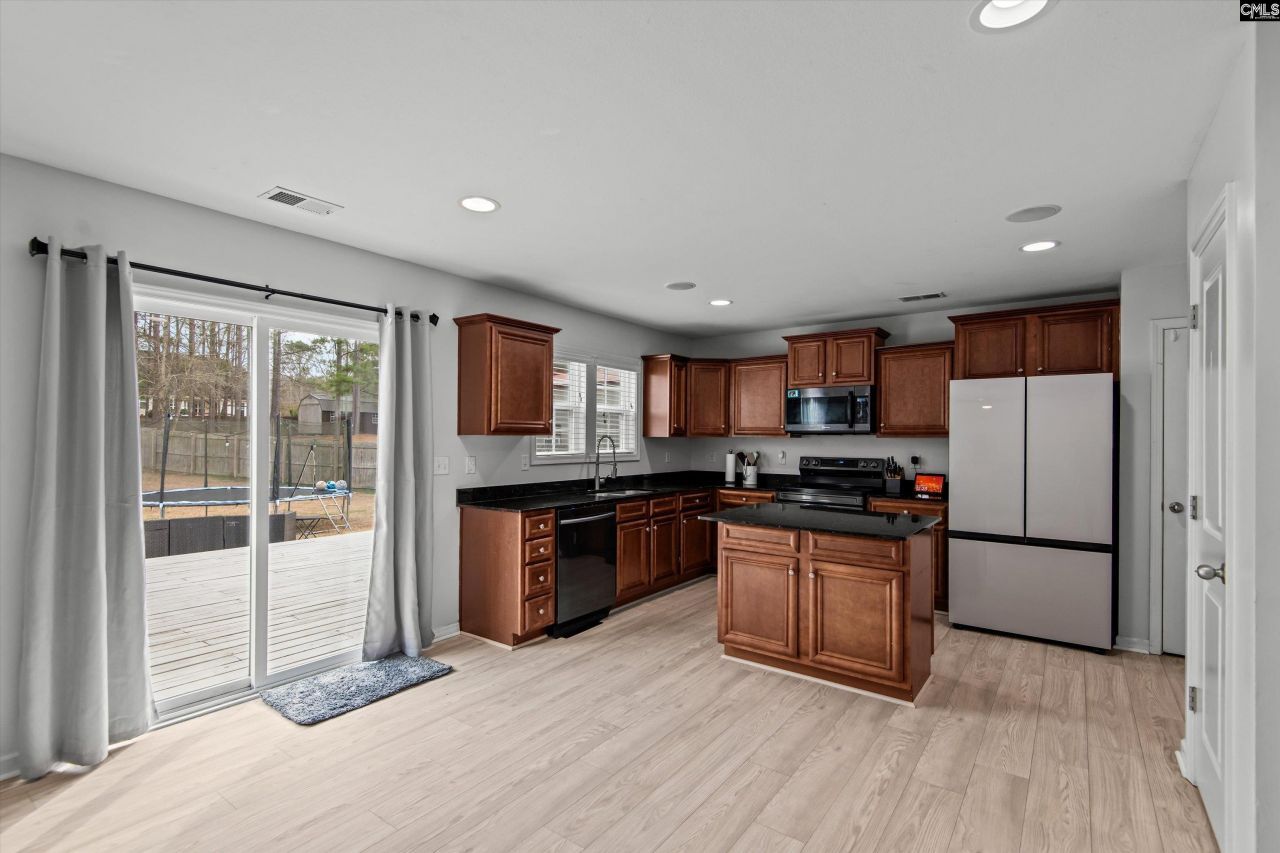 8 Genesis Lane Photo 8