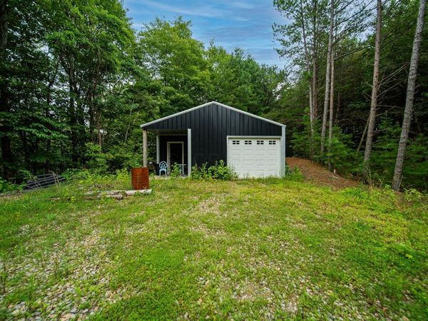 9758 Wesley Chapel Road, Mount Perry, OH 43760