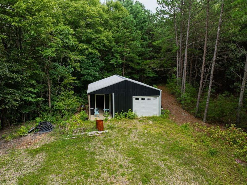 9758 Wesley Chapel Road, Mount Perry, OH 43760 Photo 3