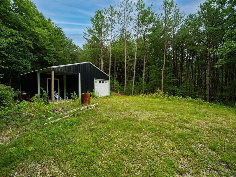 9758 Wesley Chapel Road, Mount Perry, OH 43760 Photo 32