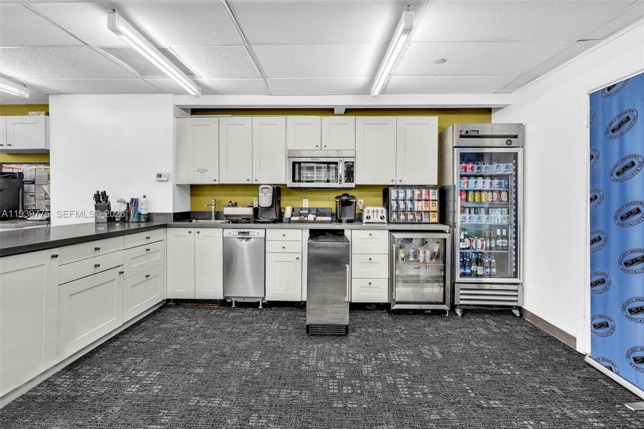 1680 Michigan Ave , Miami Beach, FL 33139 Photo