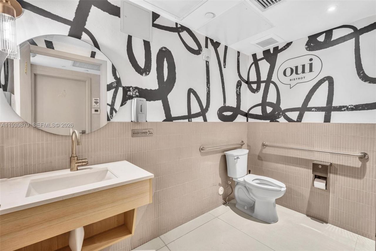 5700 Biscayne Blvd, Miami, FL 33137 Photo