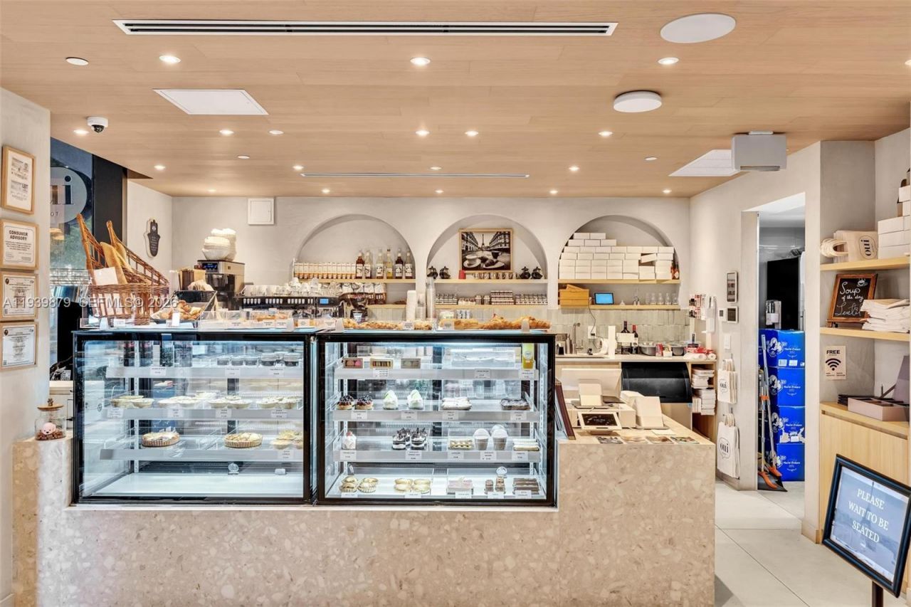 5700 Biscayne Blvd, Miami, FL 33137 Photo