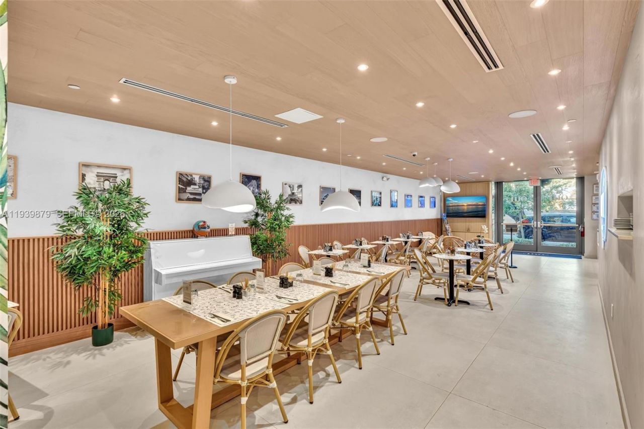 5700 Biscayne Blvd, Miami, FL 33137 Photo