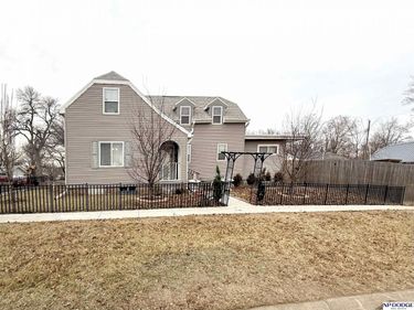 314 W 2nd Street, Oakland, NE 68045