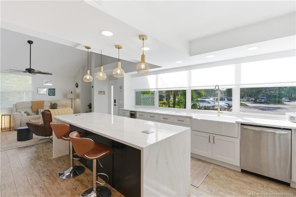 3752 SW Sunset Trace Circle, Palm City, FL 34990 Photo