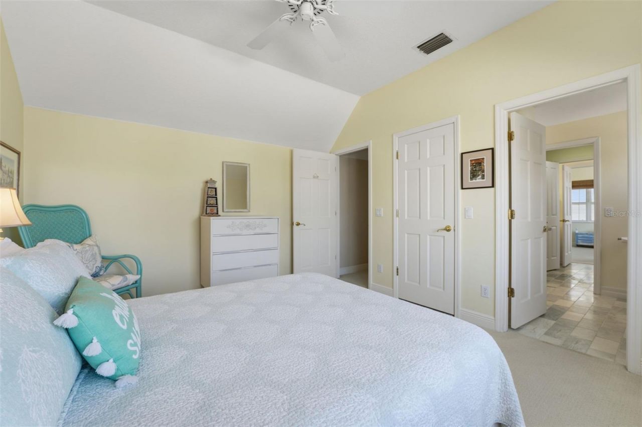 12923 Yacht Club Place, Cortez, FL 34215 Photo