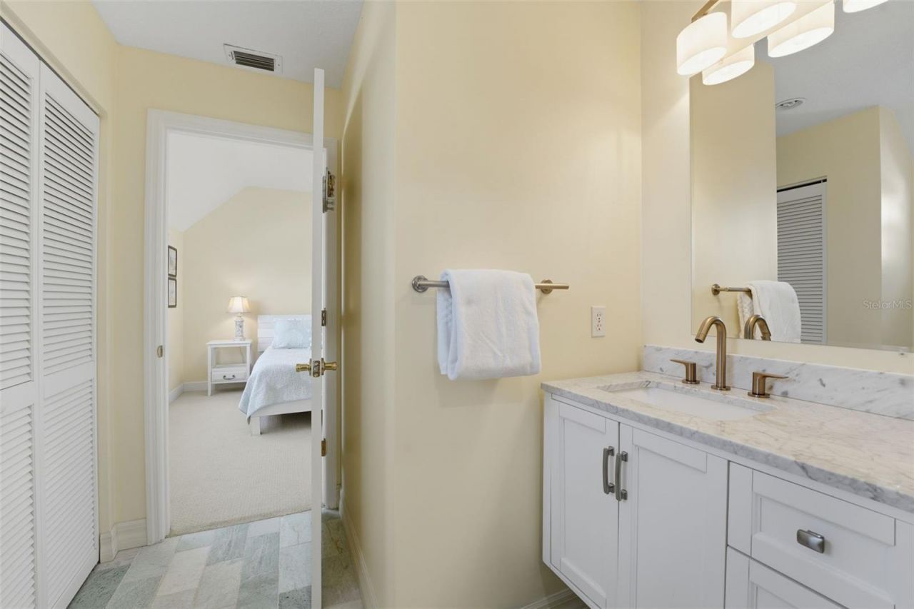 12923 Yacht Club Place, Cortez, FL 34215 Photo