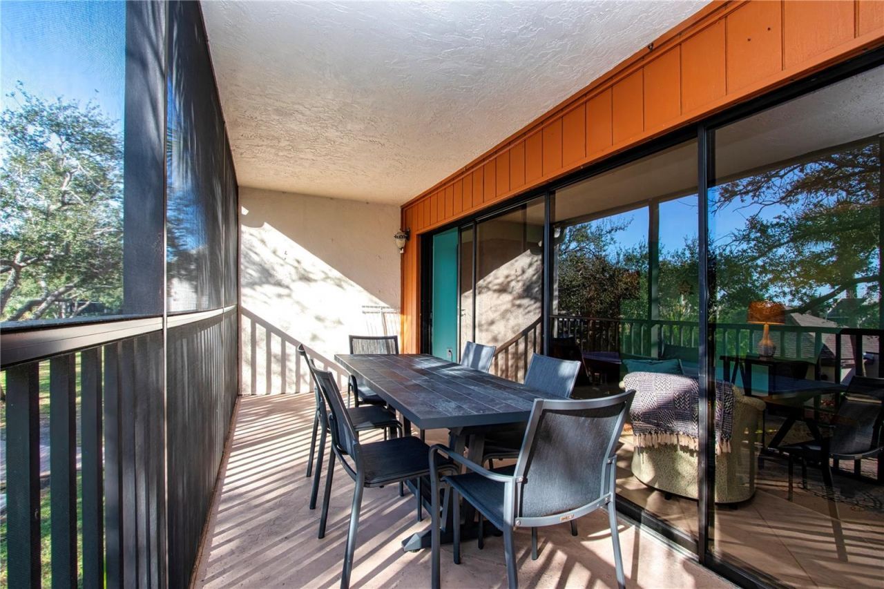 1500 Cove II Place, Unit 524, Sarasota, FL 34242 Photo